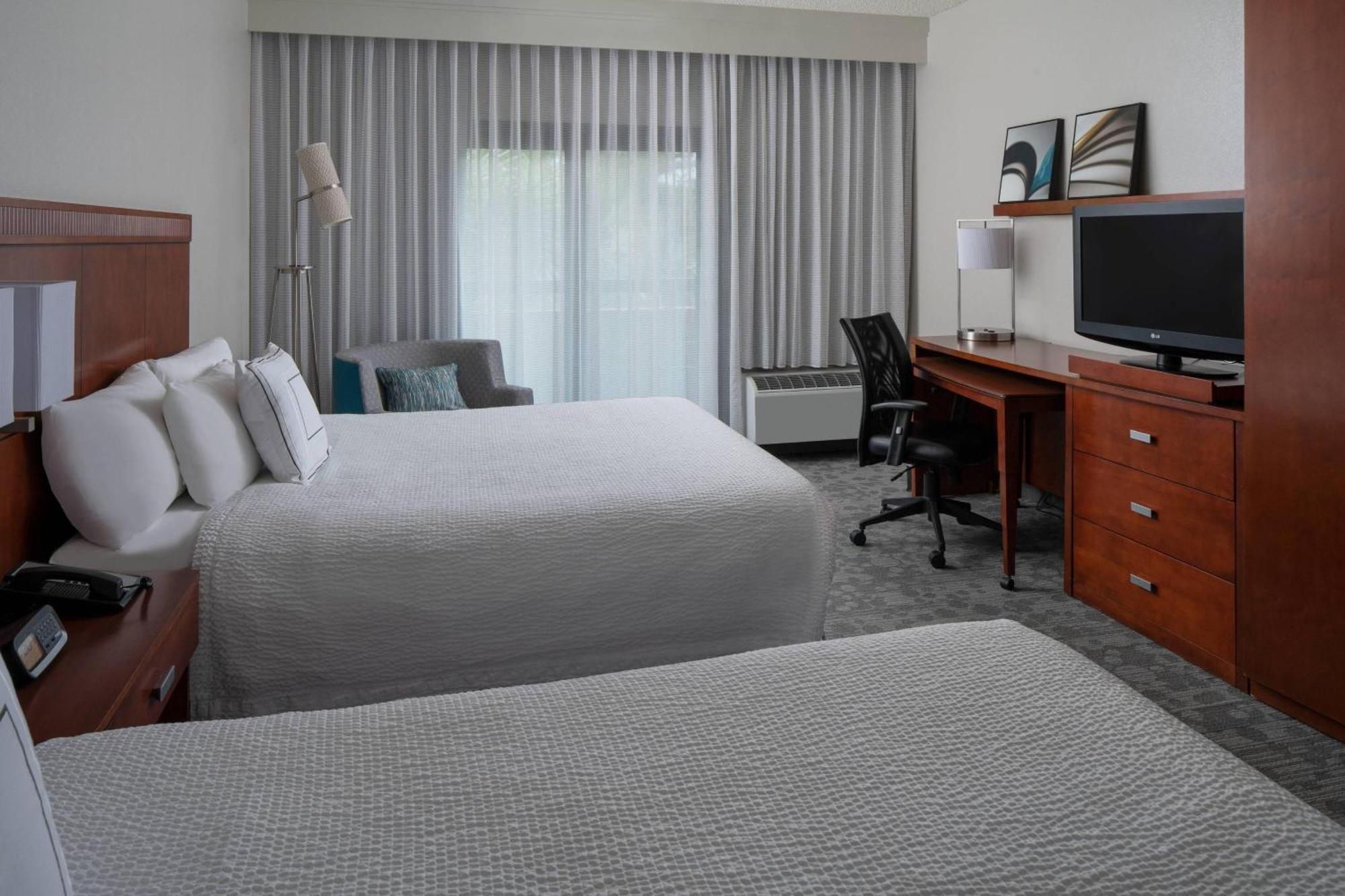 Courtyard By Marriott Jacksonville At The Mayo Clinic Campus/Beaches Ngoại thất bức ảnh
