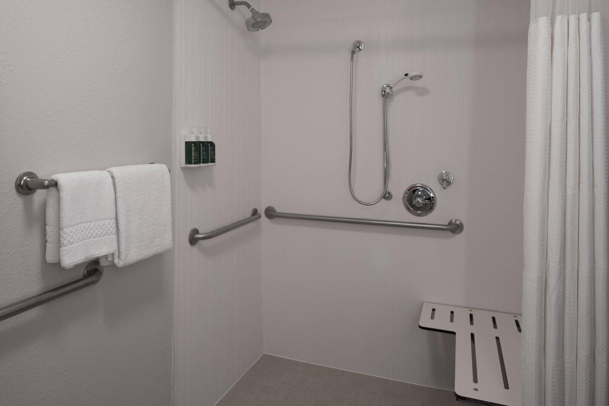 Courtyard By Marriott Jacksonville At The Mayo Clinic Campus/Beaches Ngoại thất bức ảnh