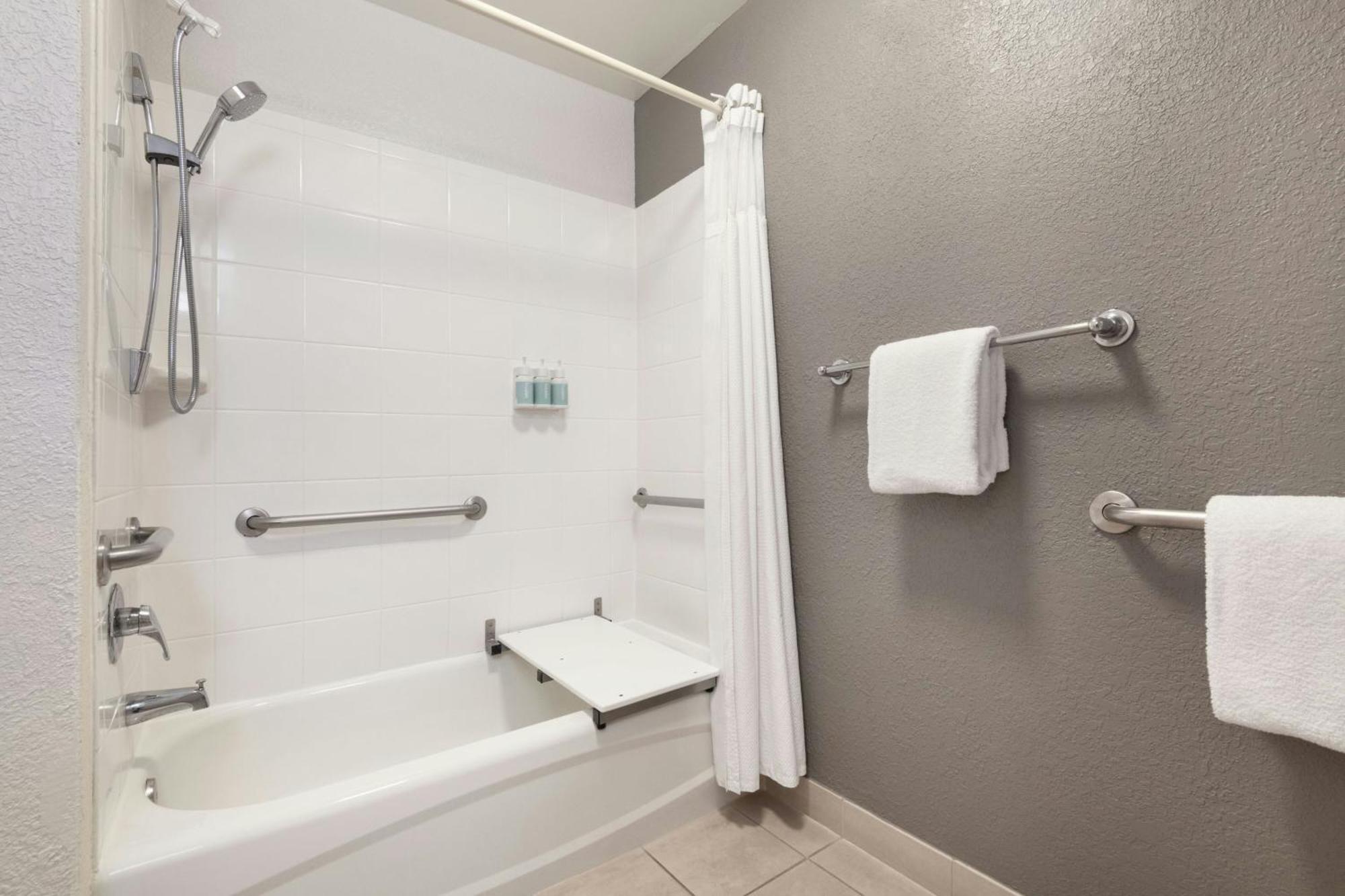 Courtyard By Marriott Jacksonville At The Mayo Clinic Campus/Beaches Ngoại thất bức ảnh