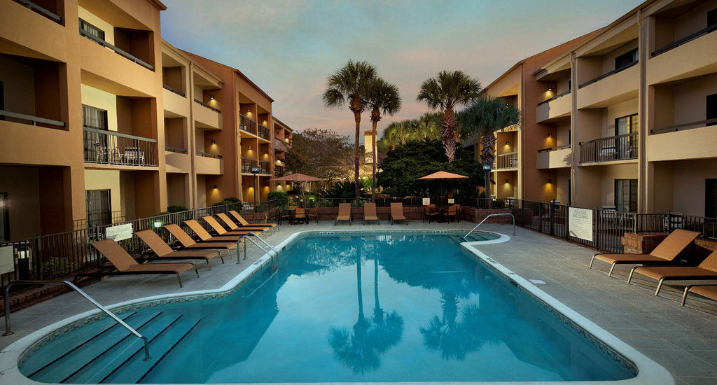 Courtyard By Marriott Jacksonville At The Mayo Clinic Campus/Beaches Ngoại thất bức ảnh