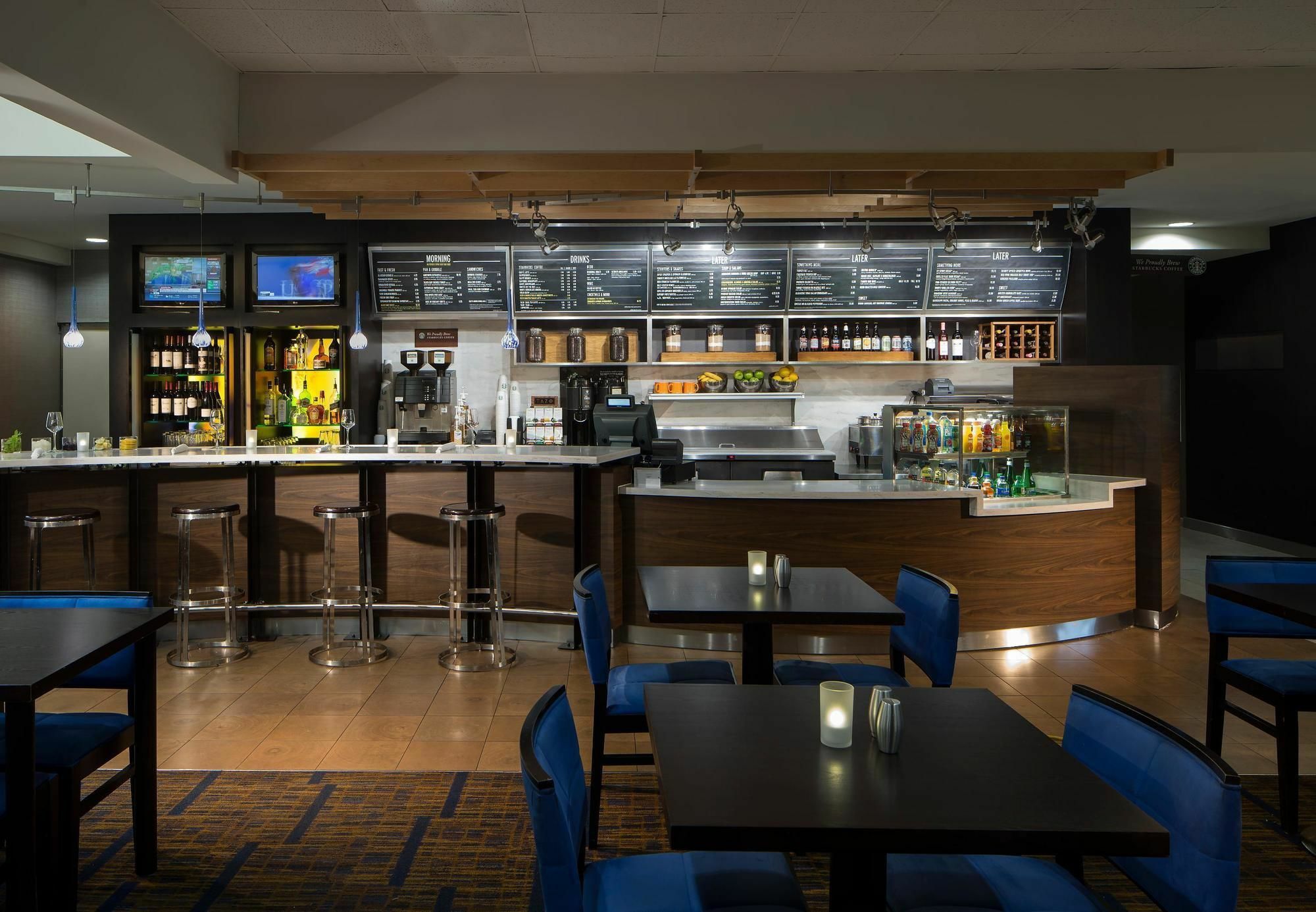Courtyard By Marriott Jacksonville At The Mayo Clinic Campus/Beaches Ngoại thất bức ảnh