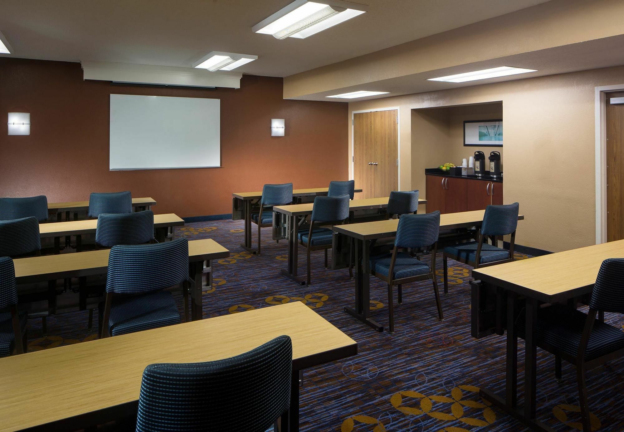 Courtyard By Marriott Jacksonville At The Mayo Clinic Campus/Beaches Ngoại thất bức ảnh
