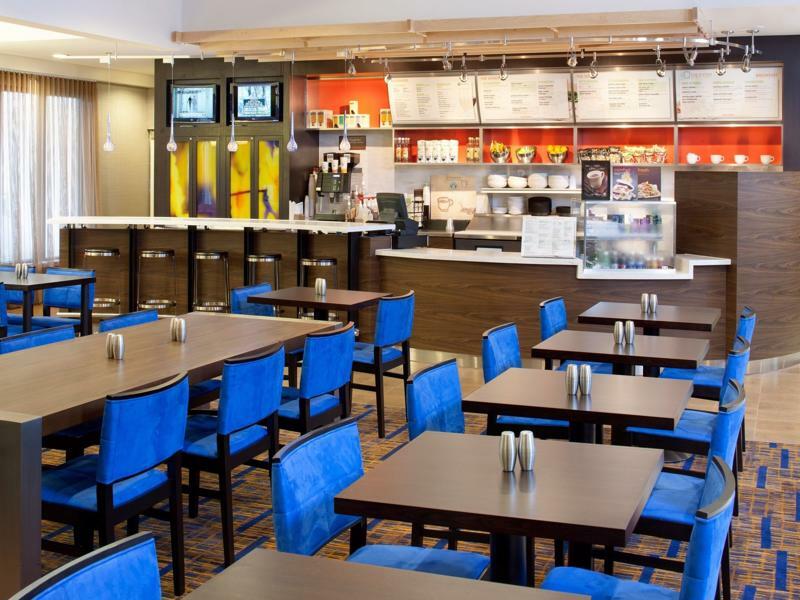Courtyard By Marriott Jacksonville At The Mayo Clinic Campus/Beaches Ngoại thất bức ảnh